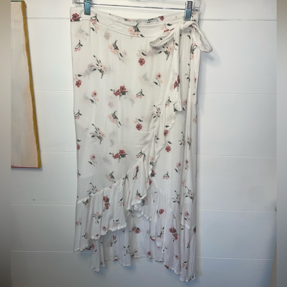 Hollister Full length floral skirt